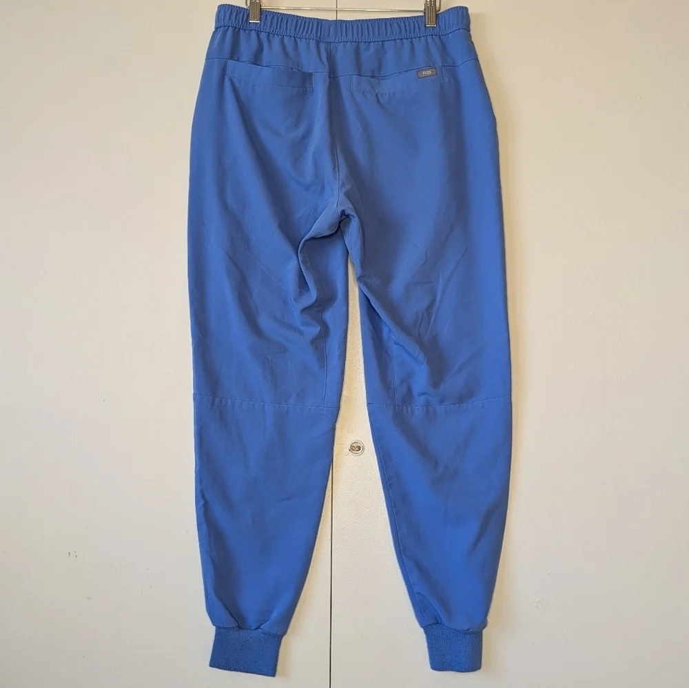 FIGS Men's Tansen Jogger Scrub Pants Size Medium Ceil Blue